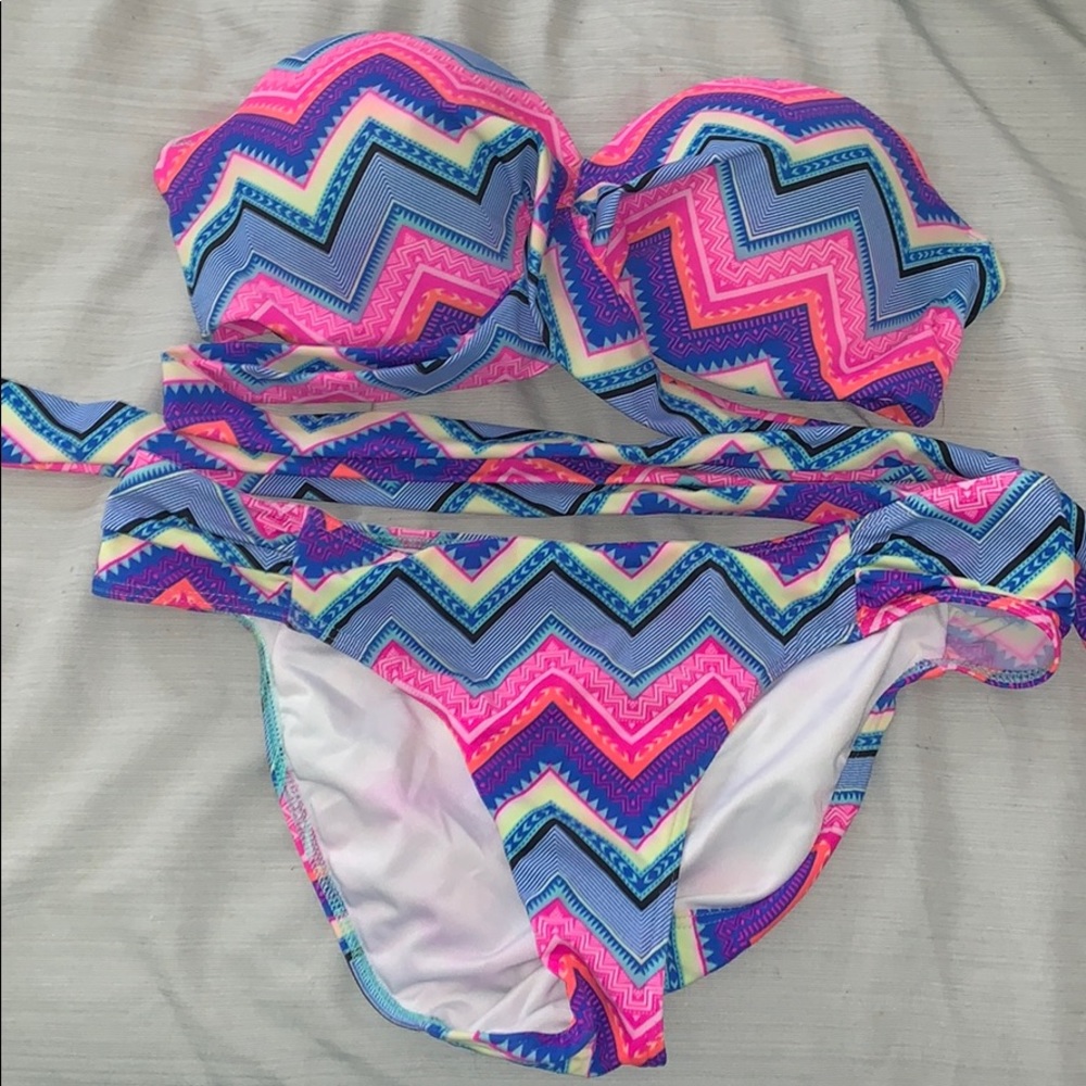 VS Bikini